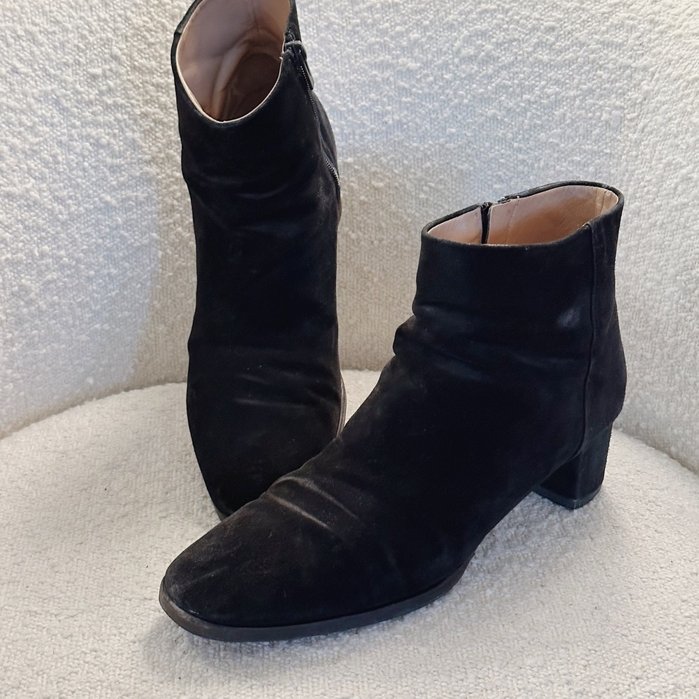 Via Spiga Vinson Black Suede Leather Block Heel Booties, Black fall Ankle Boots